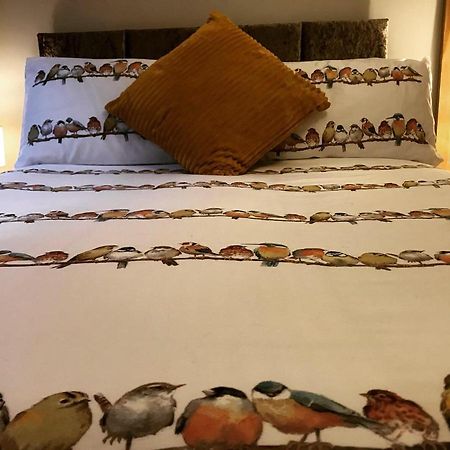 Clarabel'S Guest House- The Nook Wombourn Buitenkant foto
